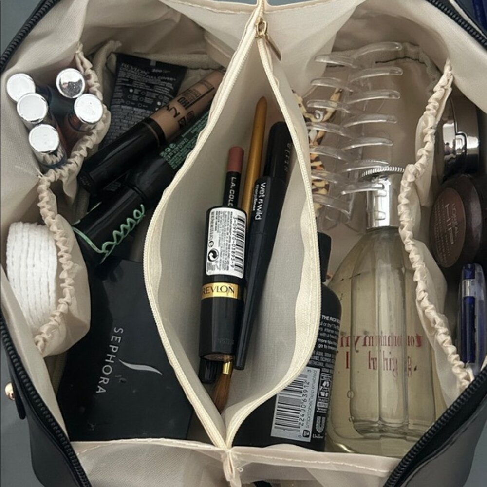 NEW Large Travel Makeup Bag - Black or Tan - Picture 16 of 16